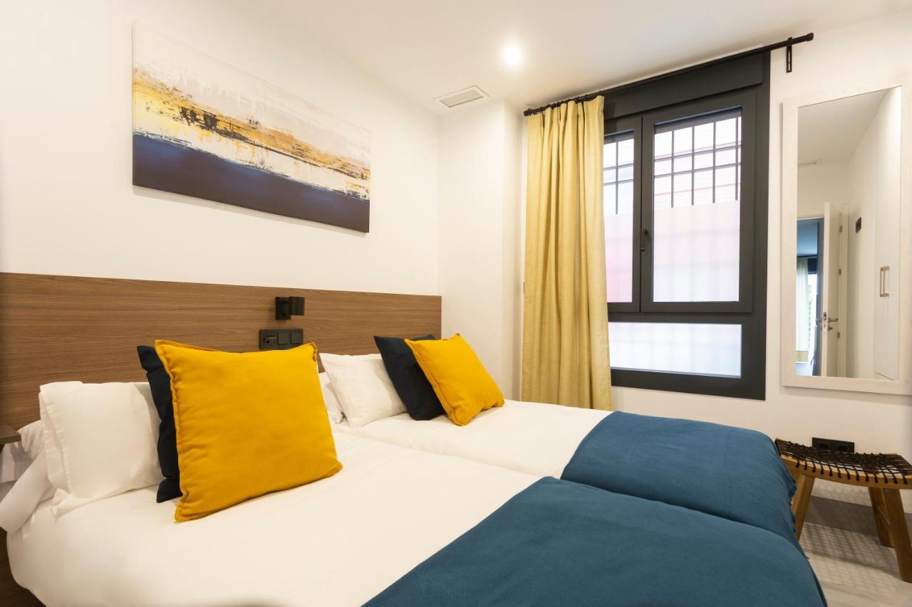 Apartamentos Bajeles Sevilla Urban Sevilha Exterior foto