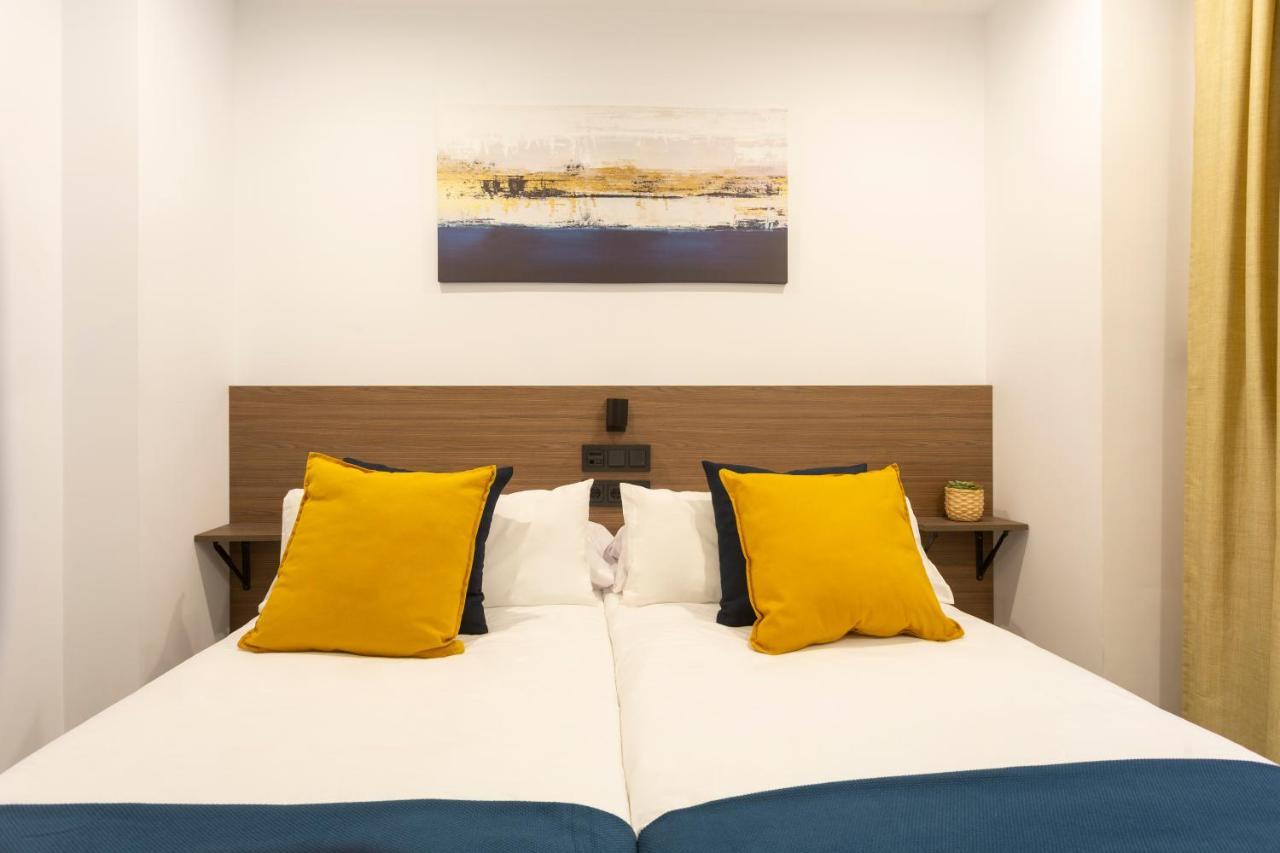 Apartamentos Bajeles Sevilla Urban Sevilha Exterior foto