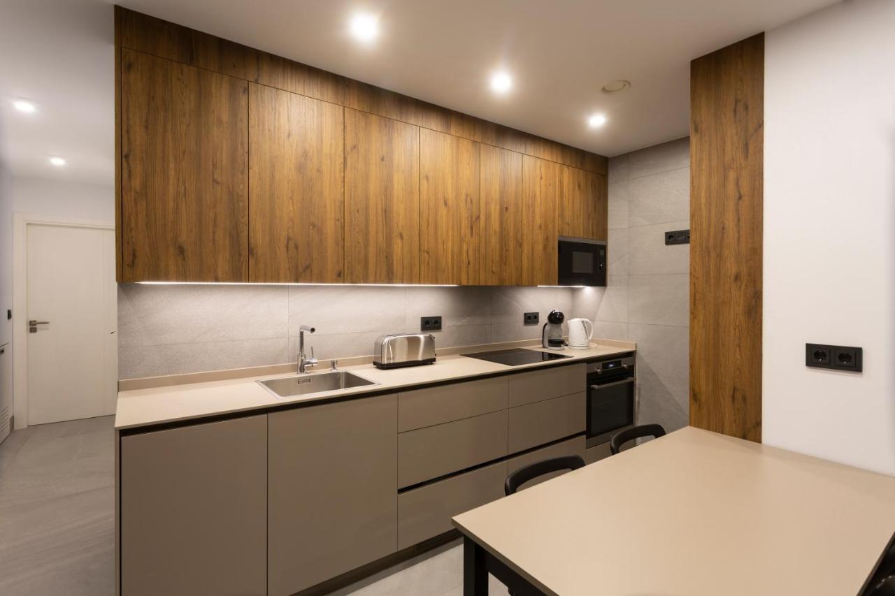 Apartamentos Bajeles Sevilla Urban Sevilha Exterior foto