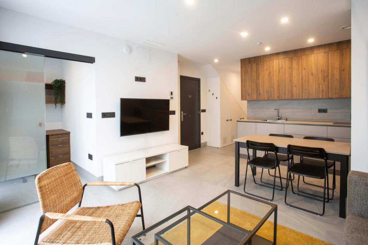 Apartamentos Bajeles Sevilla Urban Sevilha Exterior foto
