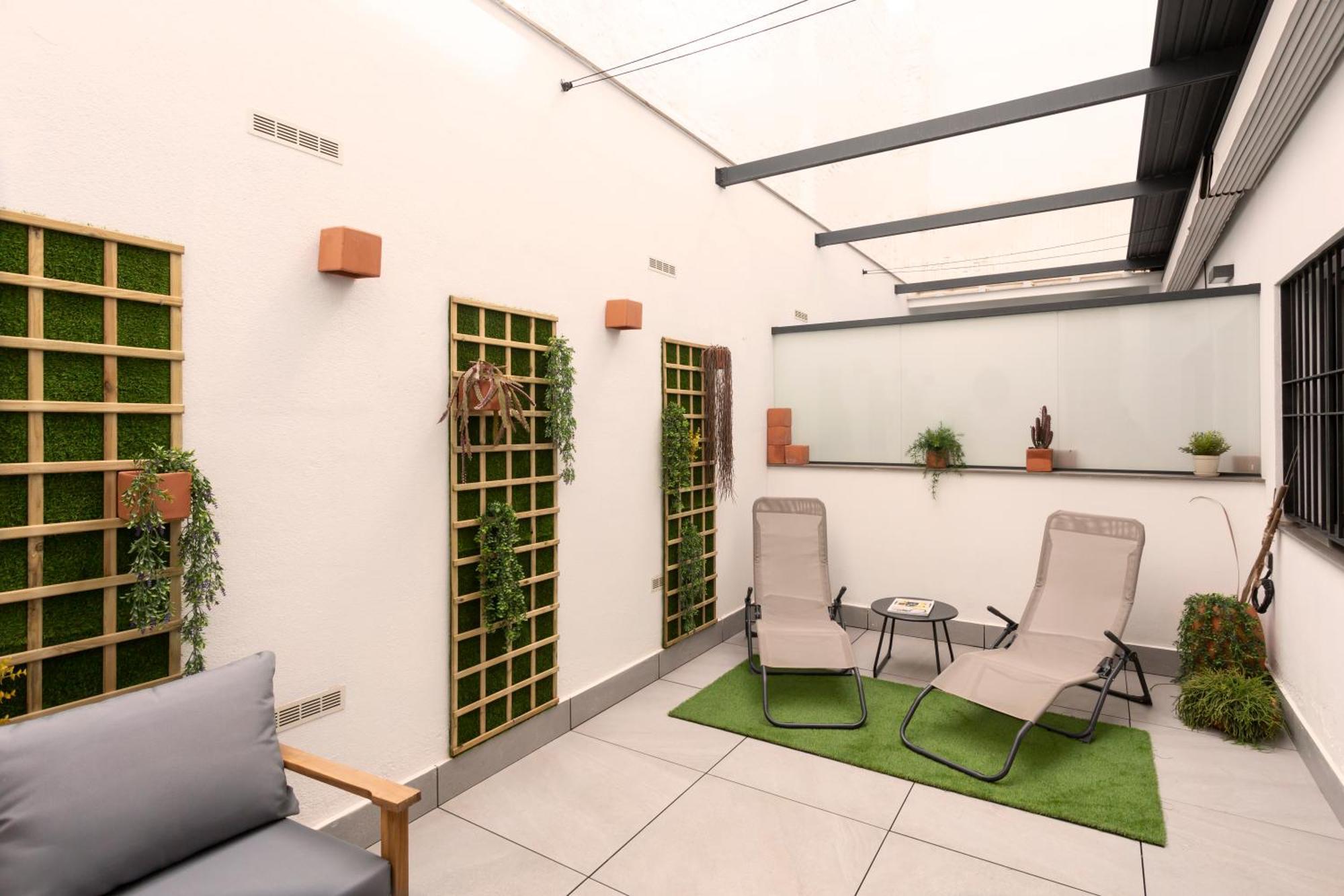 Apartamentos Bajeles Sevilla Urban Sevilha Exterior foto